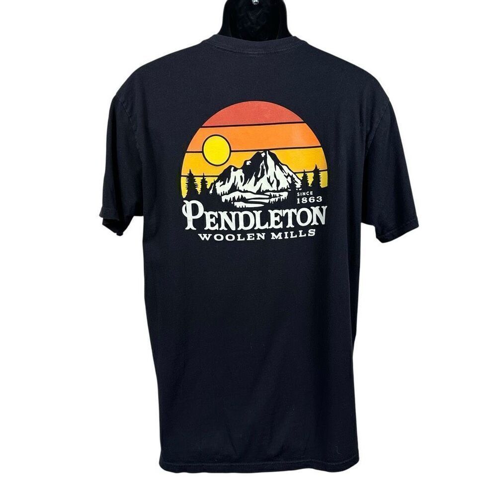 Pendleton Short Sleeve Sunset Graphic Tee Black Men’s Size Large